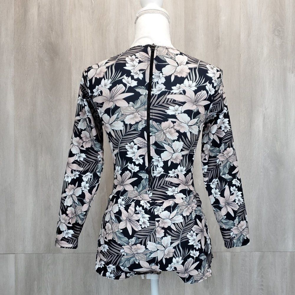 Misfit Retro Floral Cut Out Zipped Rashguard Set G-0191.92 - Picture 8 of 15